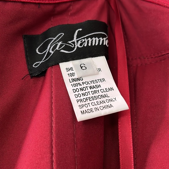 New La Femme Strapless Slit Satin Ballgown Red Wine size 6 - Picture 12 of 15